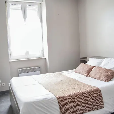 Spacieux à 48 M² Avec Parking Carcassonne