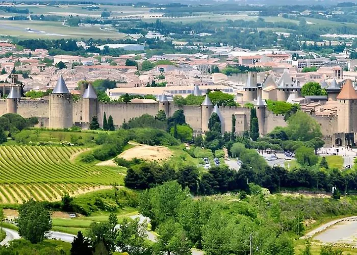 Spacieux A 48 M² Avec Parking *